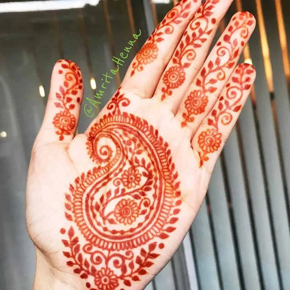 গায়ে হলুদের মেহেদি ডিজাইন