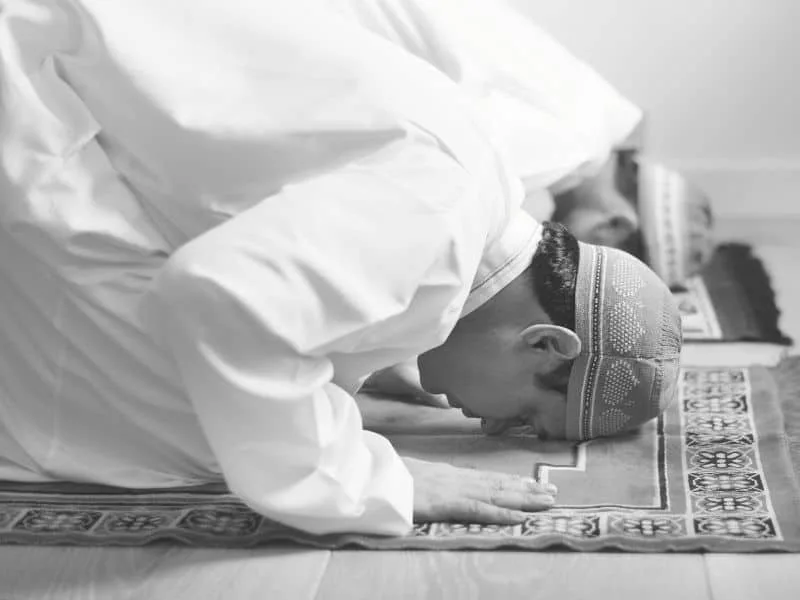 সিজদায় যাওয়া